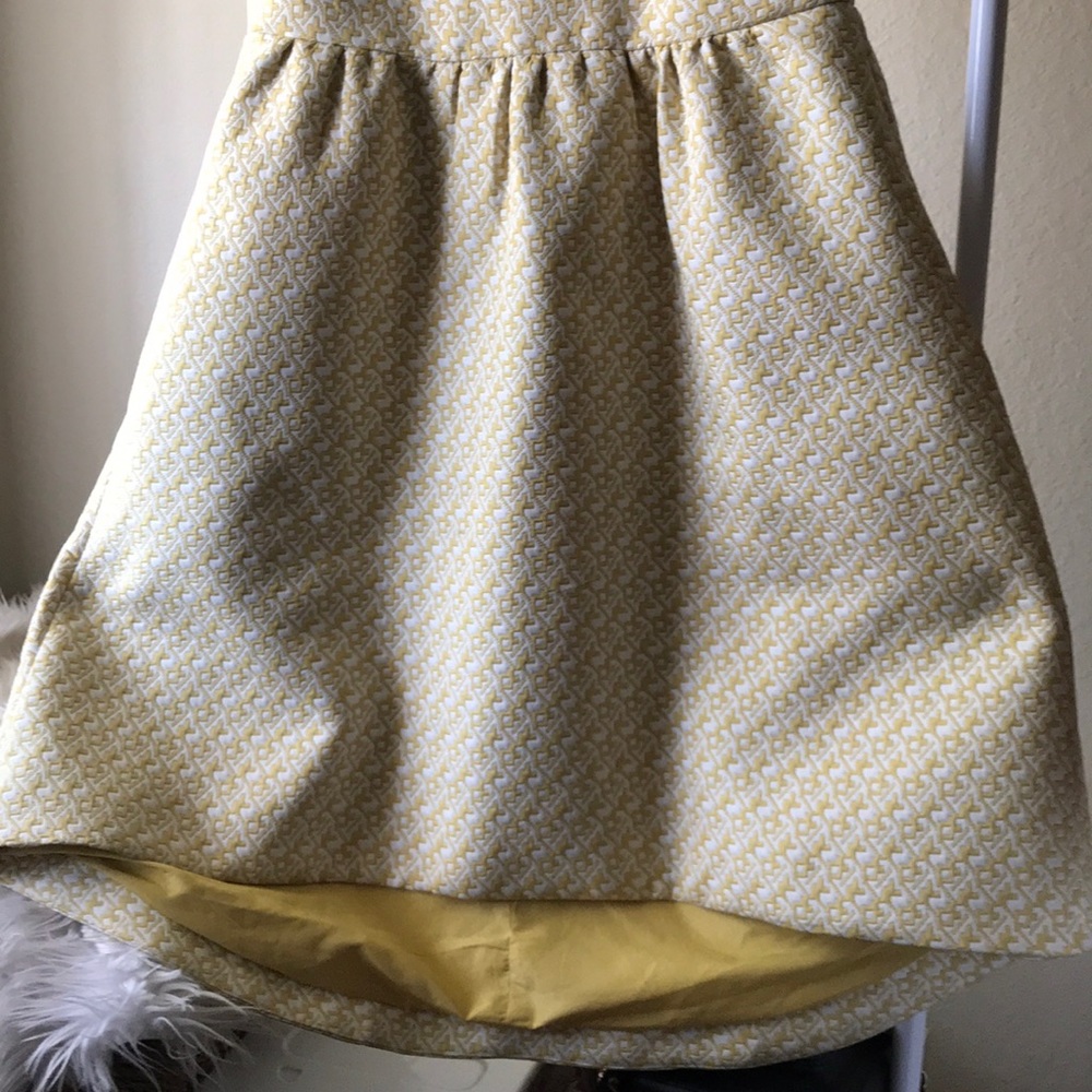 Lili Rose textured yellow dress - Picture 2 of 3